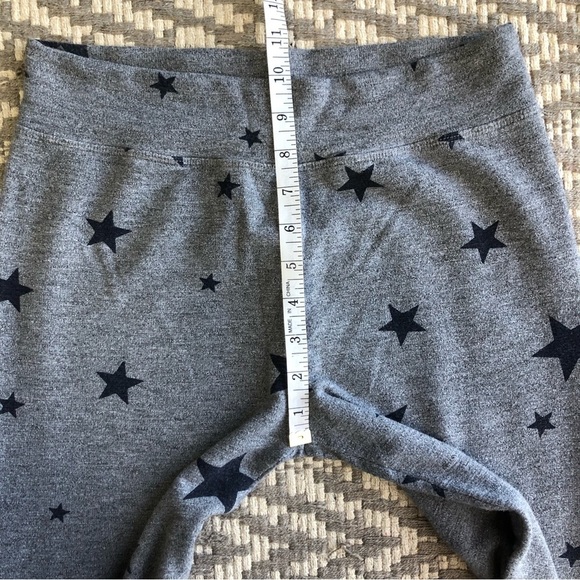 Sundry stars leggings size 2 - Picture 6 of 12